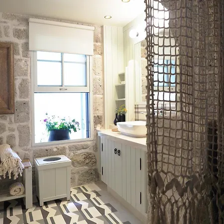 Rumevi Couette-café *