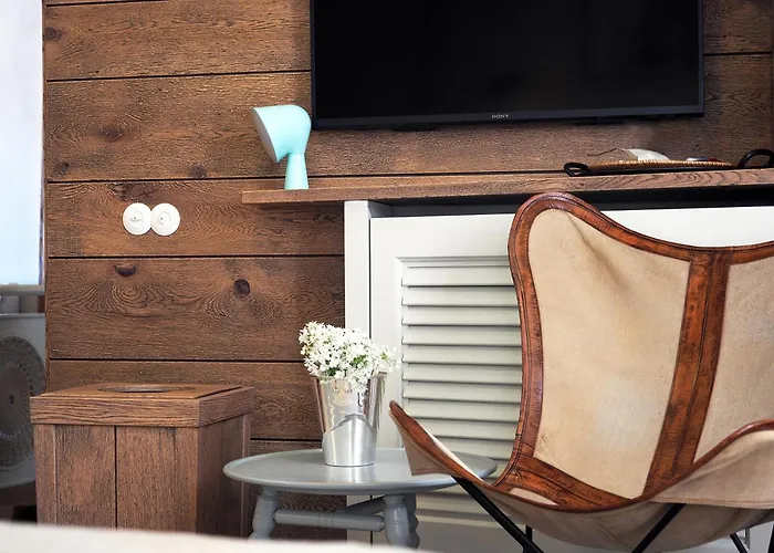 住宿加早餐酒店 Rumevi